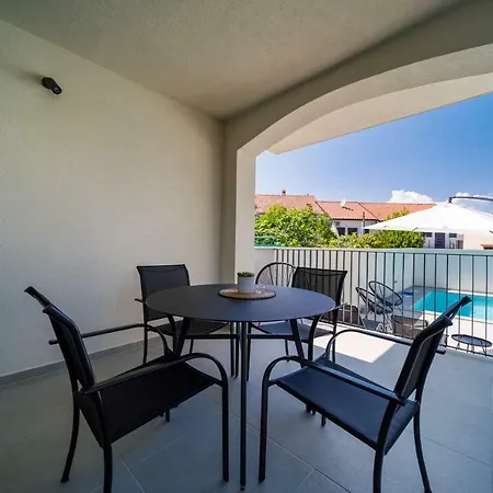 Mari House 말린스카