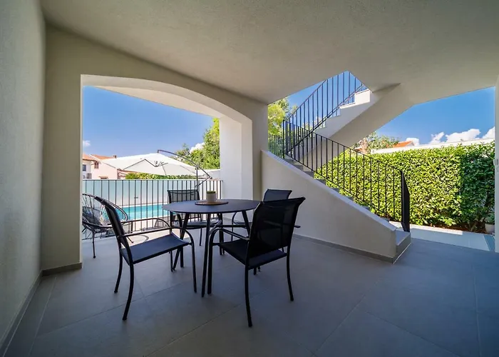 Mari House ゲストハウス