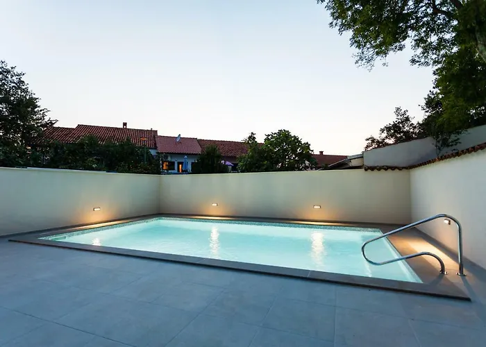 Mari House 4* Malinska